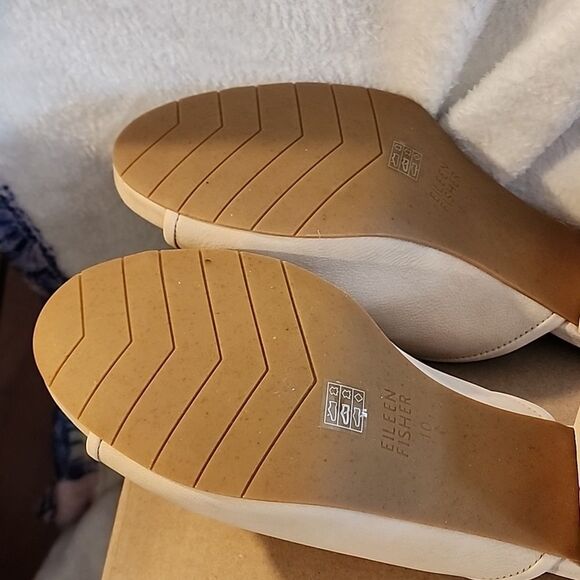 Eileen Fisher size 10 Chunky heel - Picture 5 of 5